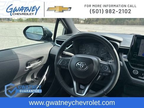 Used 2024 Toyota Corolla SE image 23