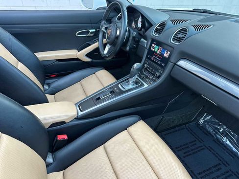 Certified 2019 Porsche 718 Boxster image 19