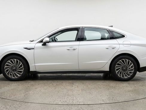 Used 2025 Hyundai Sonata SEL FWD image 5