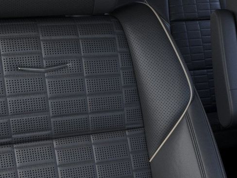 New 2026 Cadillac Escalade ESV Platinum Sport w/ LPO, ONYX Package image 22