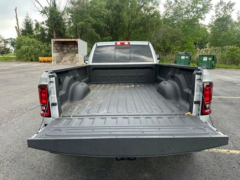 Used 2026 RAM 3500 Tradesman AWD/4WD image 15