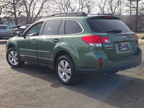 Used 2011 Subaru Outback 3.6R Limited w/ PWR Moonroof Pkg image 13