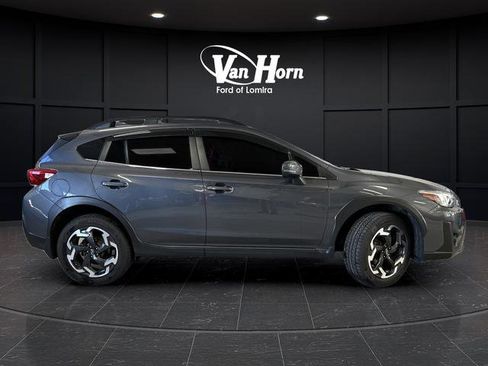 Used 2022 Subaru Crosstrek 2.5i Limited w/ Moonroof Package 2 image 2