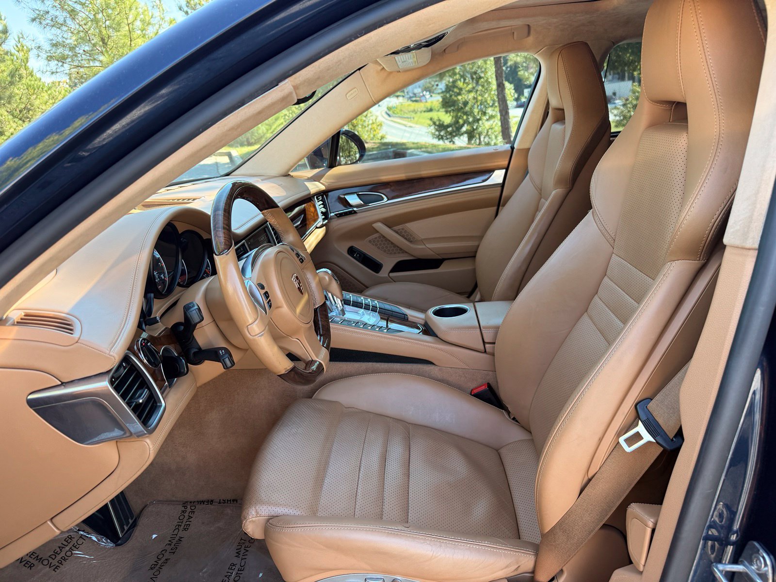 Used 2012 Porsche Panamera AWD/4WD image 33