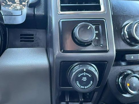 Used 2016 Ford F150 XLT w/ Trailer Tow Package AWD/4WD image 17