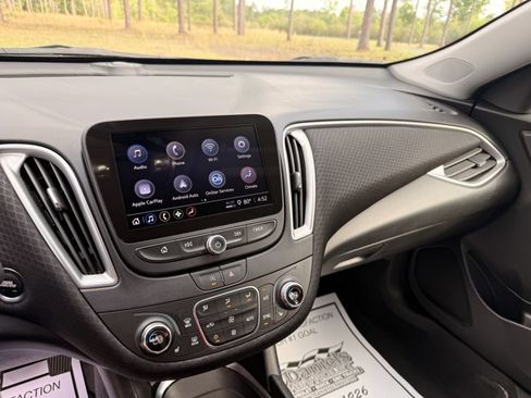 Used 2024 Chevrolet Malibu LT w/ Midnight Edition image 16