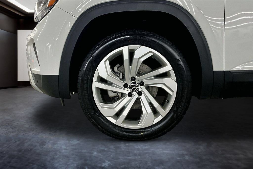 Used 2023 Volkswagen Atlas SE FWD image 34