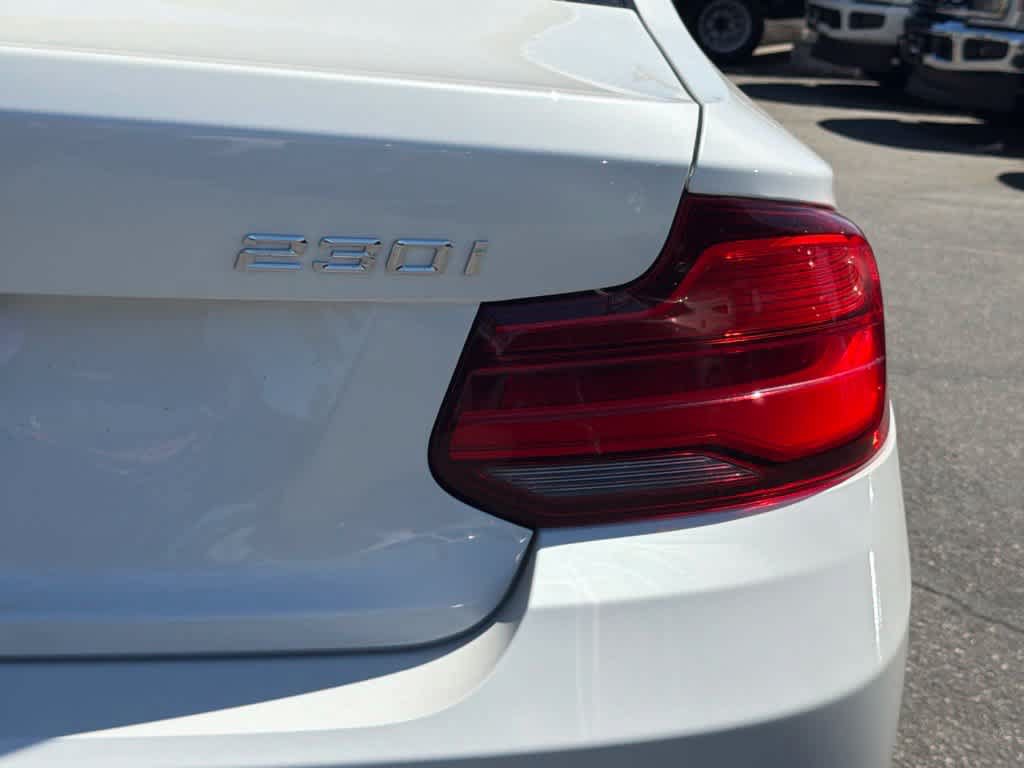 Used 2018 BMW 230i Coupe RWD image 16