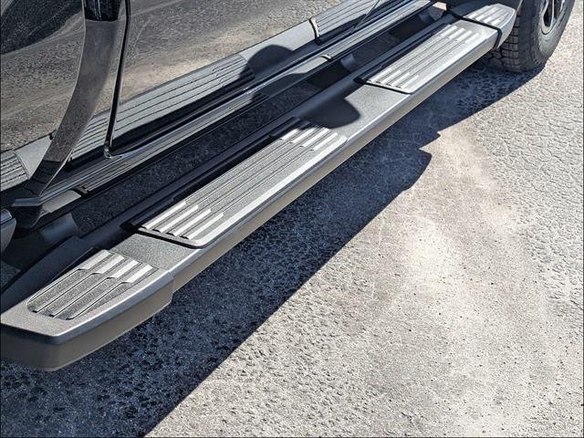 New 2026 Chevrolet Silverado 1500 RST w/ RST All Star Premium Package AWD/4WD image 11