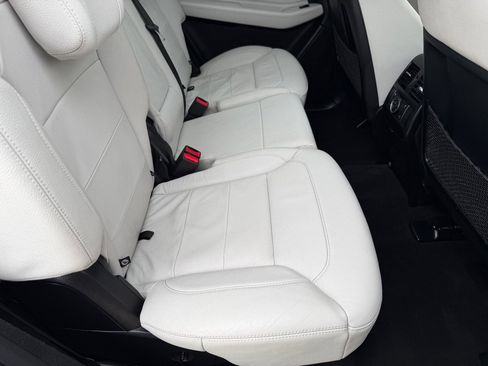 Used 2017 Mercedes-Benz GLS 450 4MATIC image 24