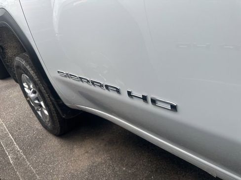 New 2026 GMC Sierra 2500 Pro image 7