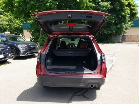 Certified 2025 Subaru Forester Touring AWD/4WD image 37