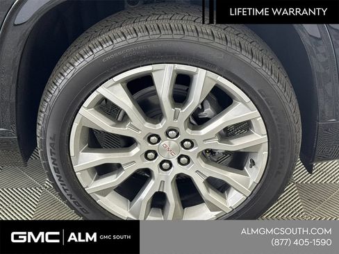 New 2026 GMC Acadia Denali w/ Super Cruise Package AWD/4WD image 14