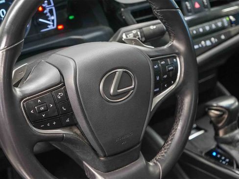 Used 2024 Lexus ES 350 image 21