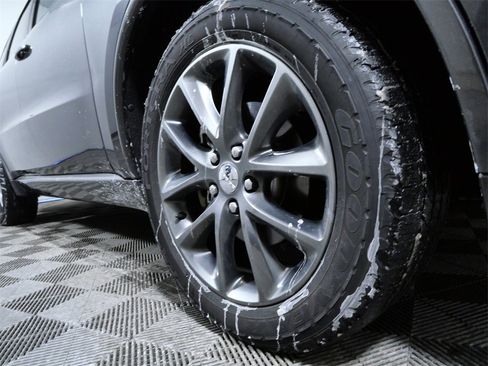 Used 2018 Dodge Durango GT w/ Premium Group image 2