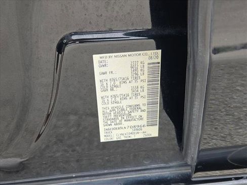 Used 2020 Nissan Frontier PRO-4X w/ Pro-4x Utility Package image 23