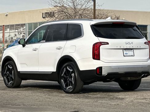 Used 2023 Kia Telluride S w/ S Sunroof Package image 6