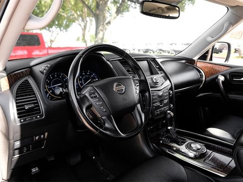 Used 2020 Nissan Armada SL w/ Premium Package image 2