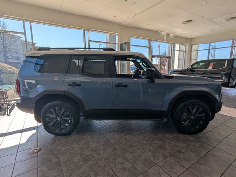 New 2026 Toyota Land Cruiser image 5