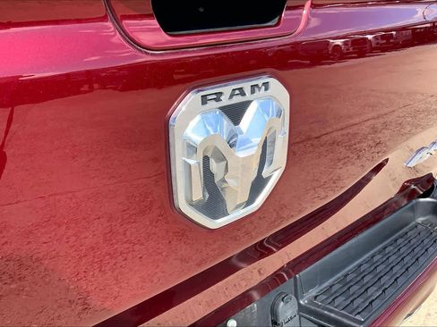 Used 2022 RAM 1500 Laramie w/ Laramie Southwest Edition image 9