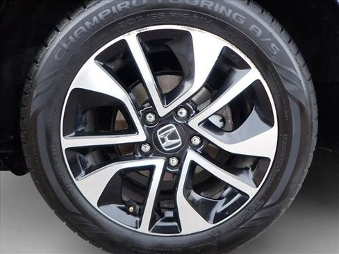 Used 2015 Honda Civic EX image 7