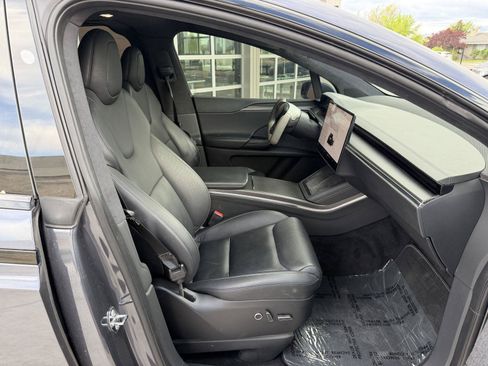 Used 2022 Tesla Model X Plaid AWD/4WD image 25