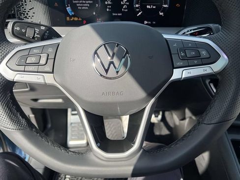 New 2026 Volkswagen Tiguan SE R-Line FWD image 14