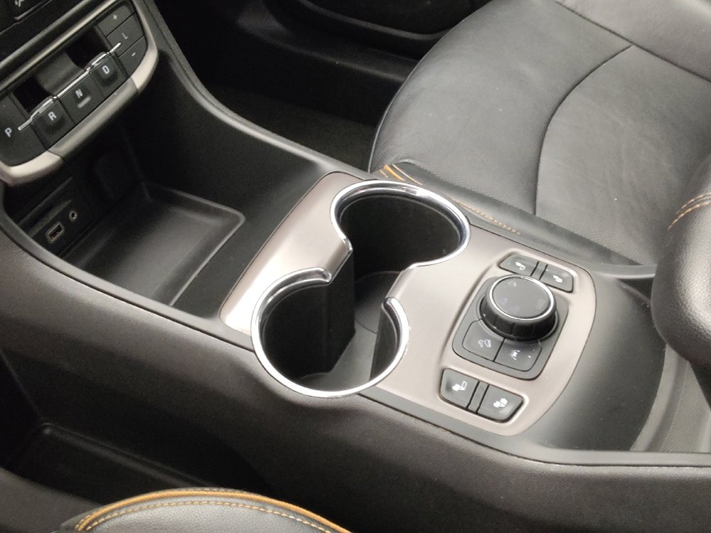 Used 2023 GMC Terrain AT4 AWD/4WD image 26