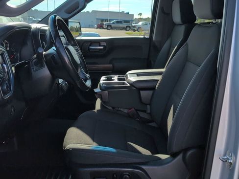 Used 2021 Chevrolet Silverado 1500 LT AWD/4WD image 19