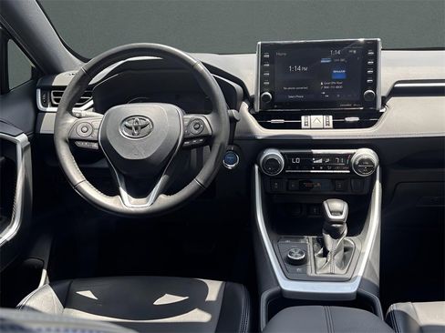 Used 2022 Toyota RAV4 XSE image 19
