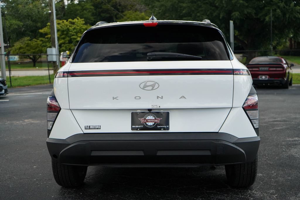 Used 2026 Hyundai Kona SEL Sport FWD image 19