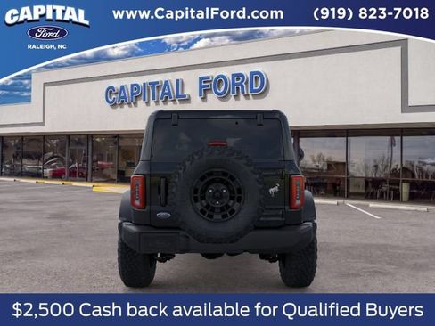 New 2026 Ford Bronco Outer Banks w/ Sasquatch Package AWD/4WD image 6