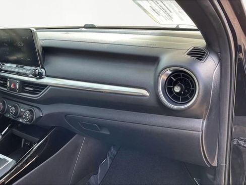 Used 2021 Kia Forte GT-Line image 18