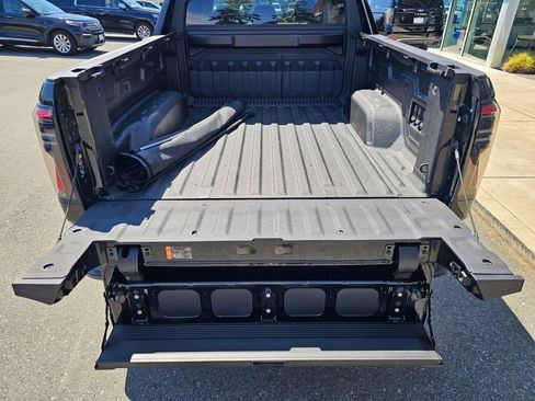 Used 2026 GMC Sierra EV Denali AWD/4WD image 13
