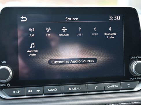 Used 2023 Nissan Rogue S image 21