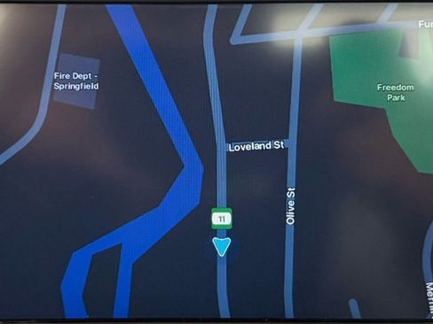 Used 2025 Hyundai Elantra SE image 38