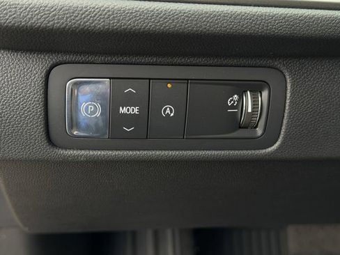 New 2026 Chevrolet Traverse LT w/ Midnight/Sport Edition FWD image 15