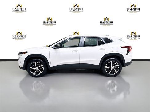 New 2026 Chevrolet Trax RS image 8