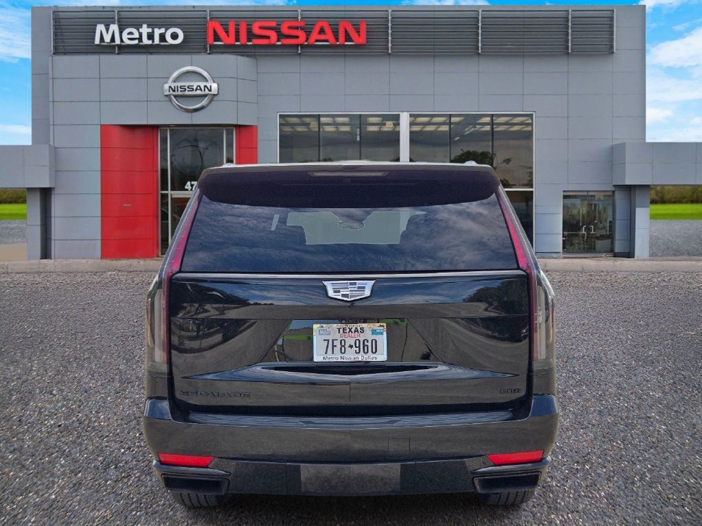 Used 2024 Cadillac Escalade Sport w/ LPO, ONYX Package AWD/4WD image 5