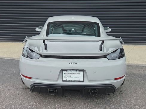 Certified 2021 Porsche 718 Cayman GT4 RWD image 17
