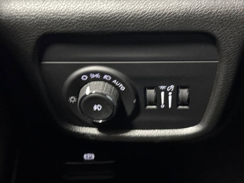 New 2026 Jeep Grand Cherokee Limited w/ Limited Altitude Package AWD/4WD image 19