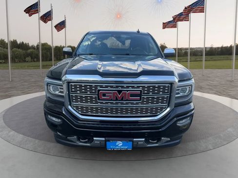 Used 2017 GMC Sierra 1500 Denali w/ Denali Ultimate Package AWD/4WD image 2