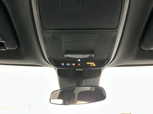 Used 2024 Chevrolet Traverse Z71 AWD/4WD image 57