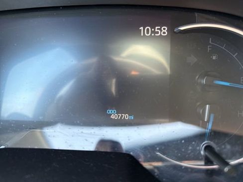 Used 2024 Toyota RAV4 SE w/ Convenience Package image 17