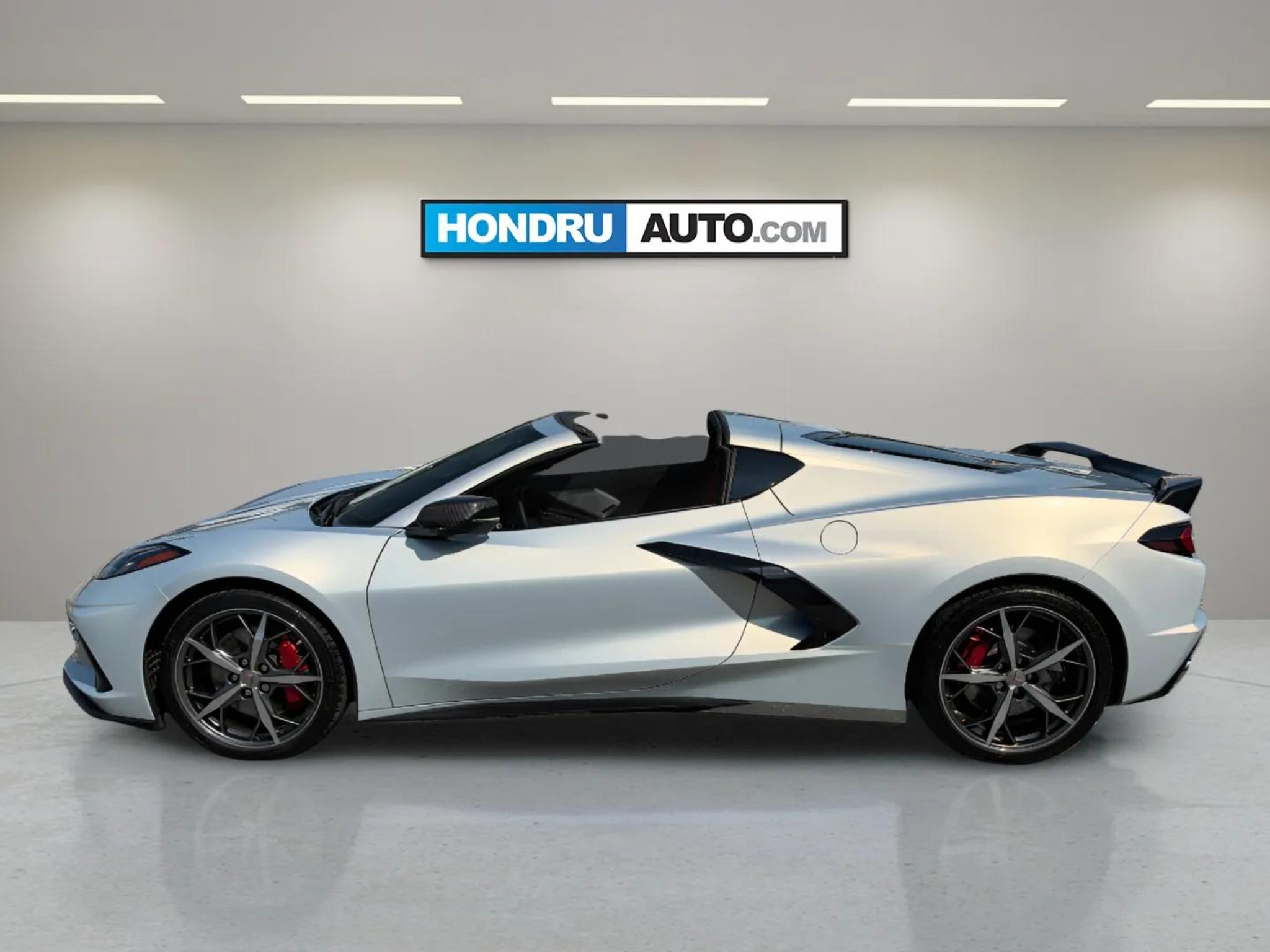 Used 2021 Chevrolet Corvette Stingray Premium Cpe w/ Z51 Performance Package RWD image 12