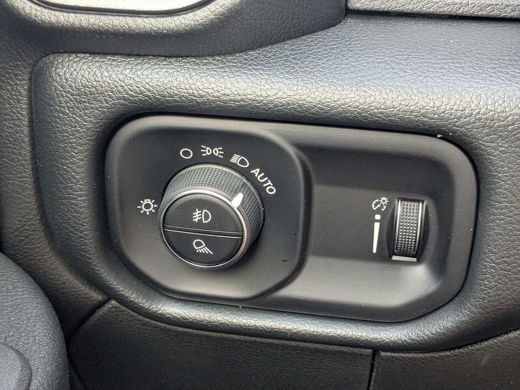 New 2026 RAM 3500 Tradesman AWD/4WD image 25