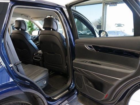 Used 2022 Genesis GV80 2.5T image 49