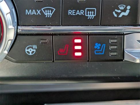 Used 2023 Ford F250 Platinum image 24