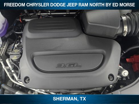 New 2026 Chrysler Pacifica Select w/ S Appearance Package image 22