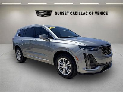 New 2025 Cadillac XT6 Luxury